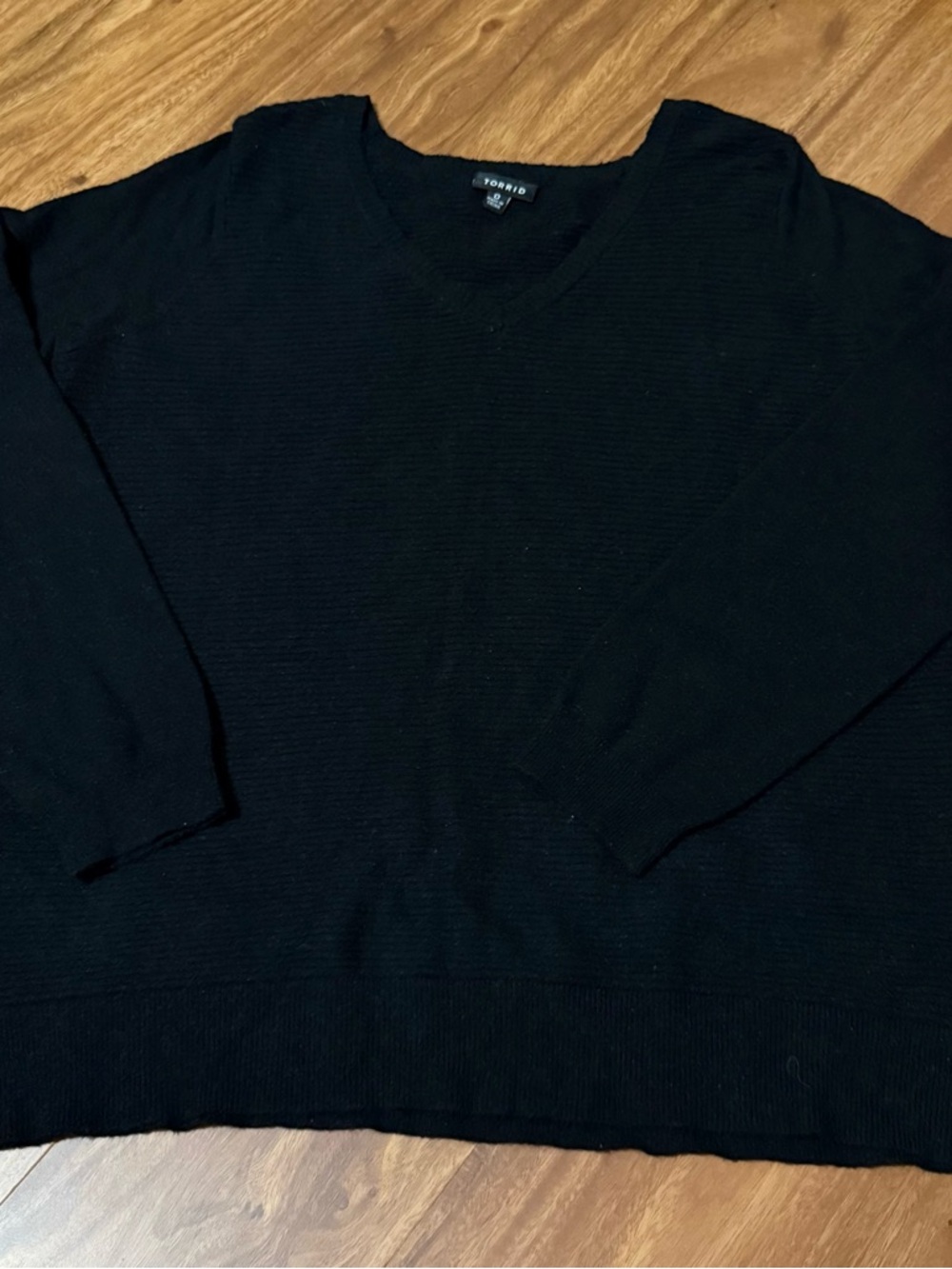 torrid Men’s Solid Black V-Neck Sweater